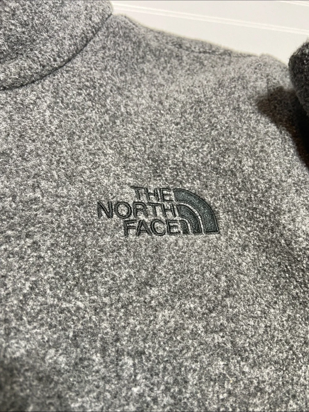 The North Face Women's Campbell Quarter-Zip Fleece Pullover Jacket Grey S